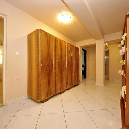 Holiday home Holiday Kamenica Posedarje
